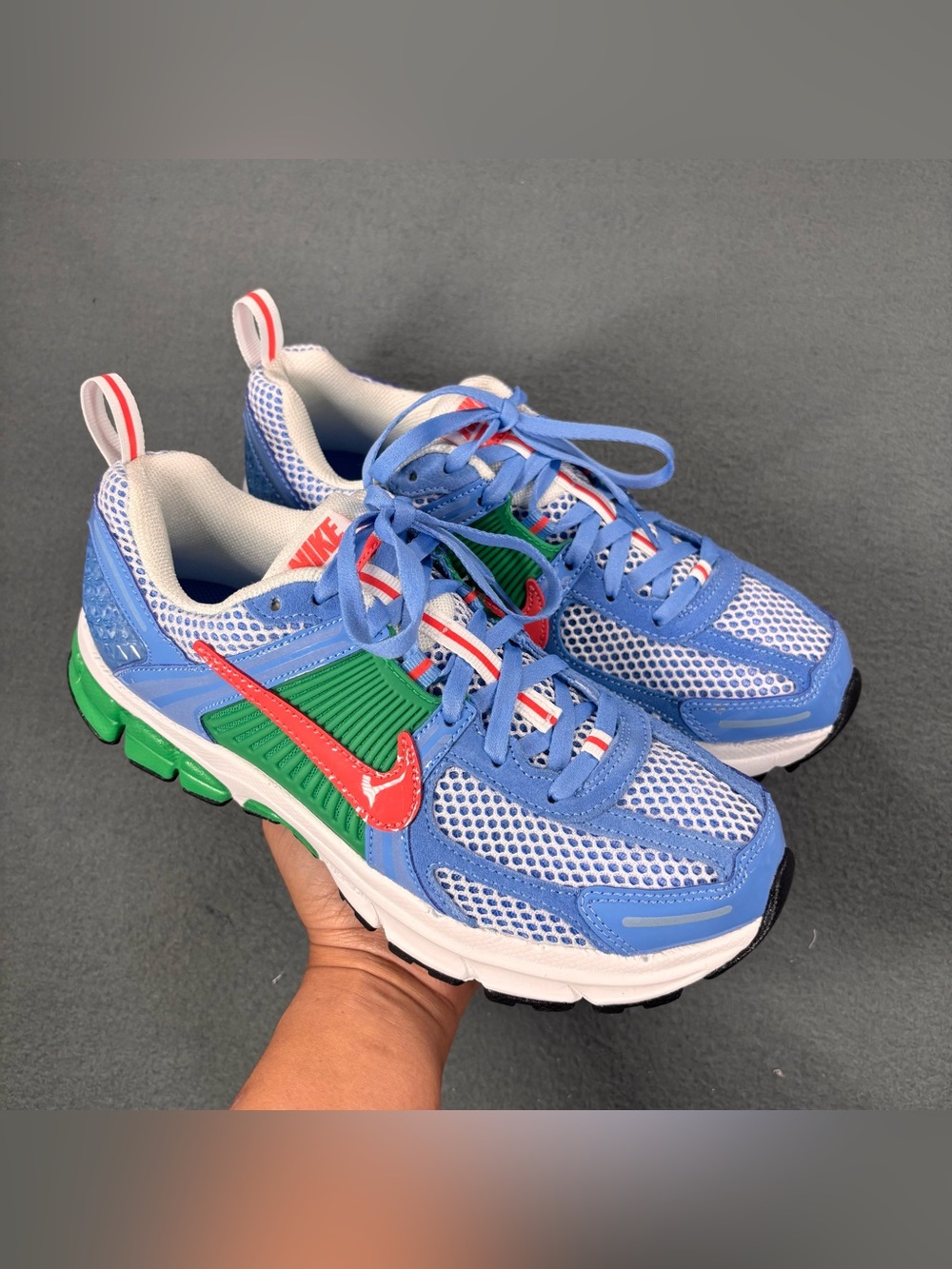 New Big Kids Nike Vomero 5 BG University Blue Athletic Sneakers Size 5.5Y